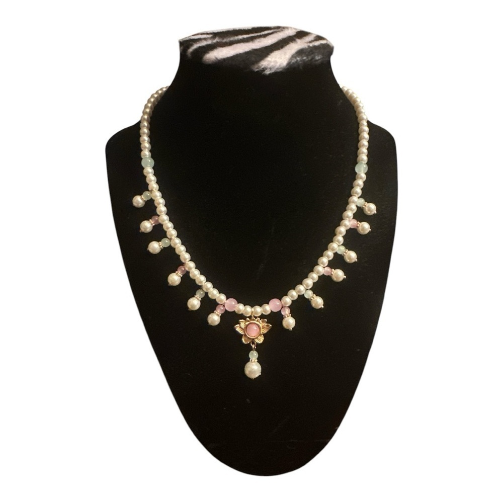 Noir Pearl & Pink Stone Flower Pendant Necklace - NWT Delicate Elegant